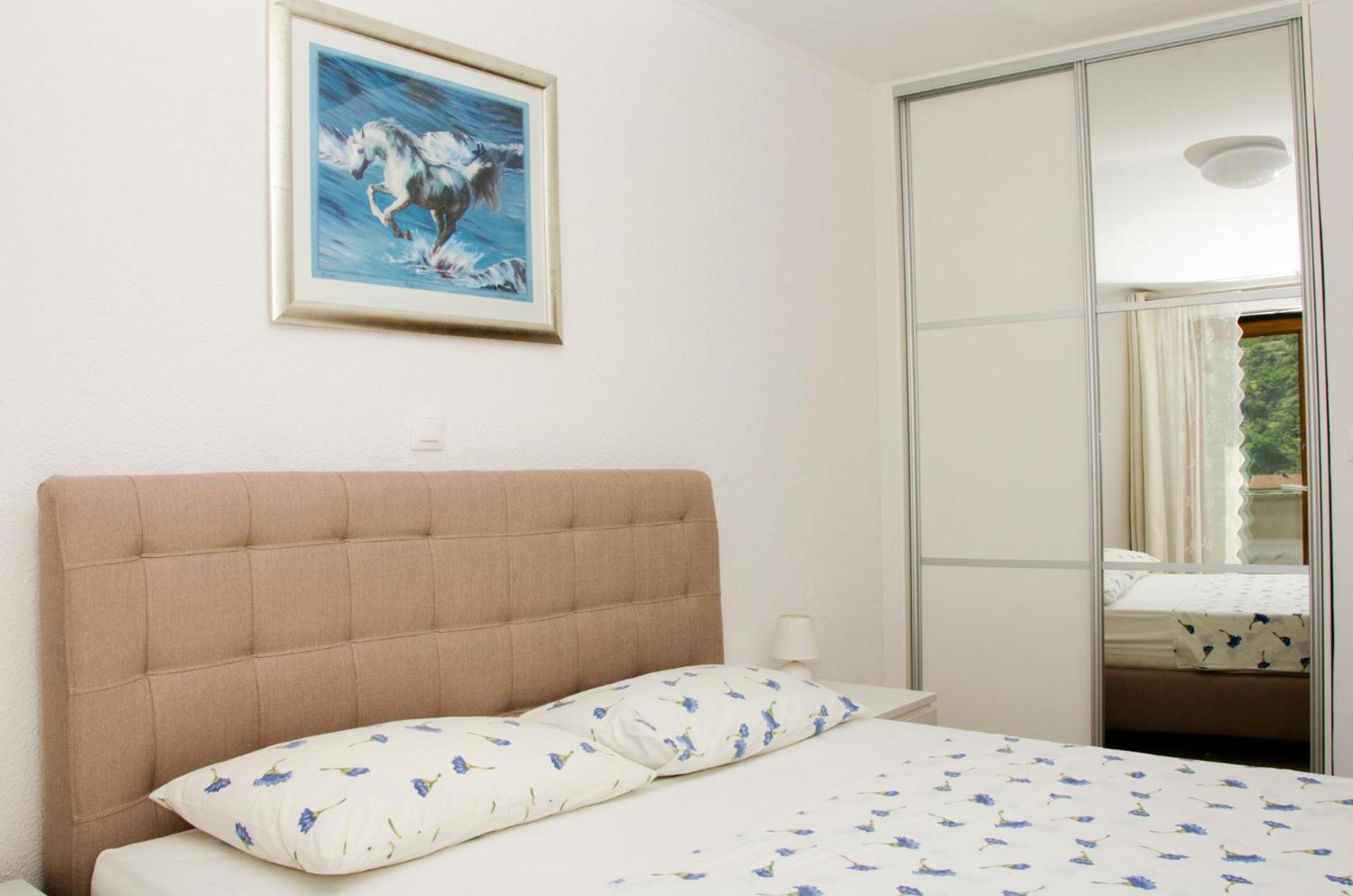 Guesthouse Ruza - Apartments Senj  Buitenkant foto